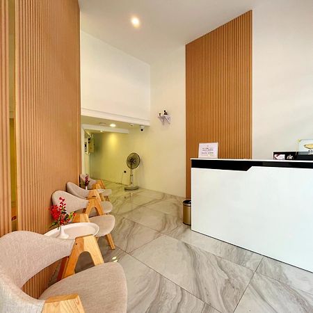 Arawana Express Sukhumvit 22 Aparthotel Bangkok Ngoại thất bức ảnh