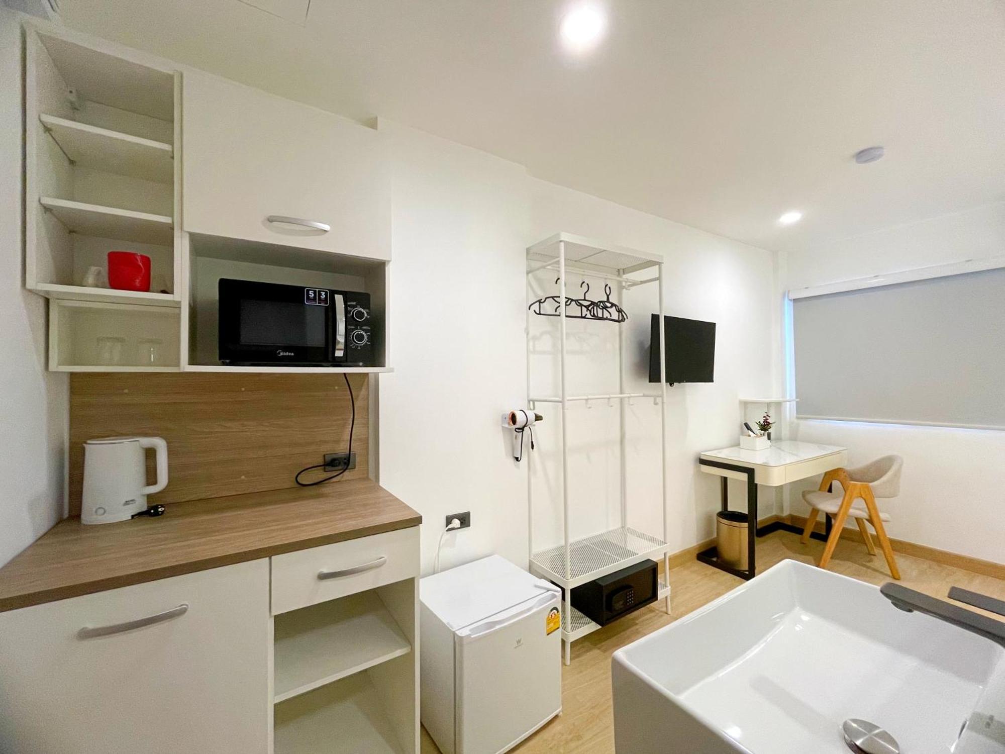 Arawana Express Sukhumvit 22 Aparthotel Bangkok Ngoại thất bức ảnh